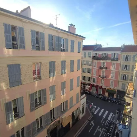 Escale De * Nizza