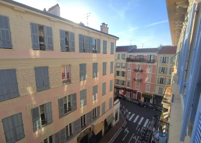 Escale De * Nizza